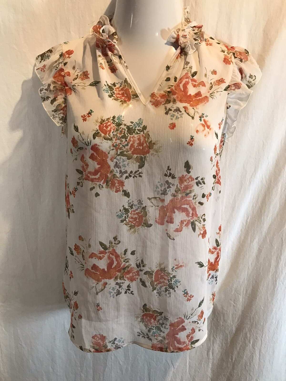 Womens Massimo Brand Pullover Shirt With Puff Sleeves and V Neck Size Small